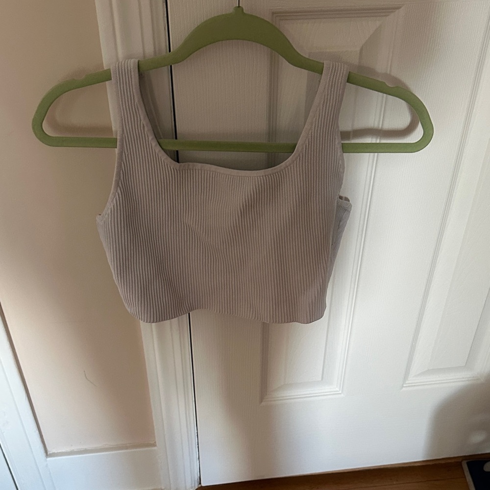 Aritzia Babaton White Sculpt Knit Cropped Tank